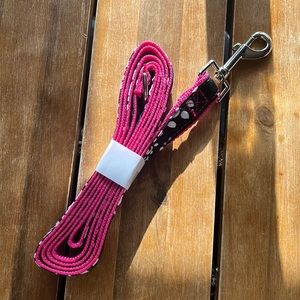 Dog Leash Black/White/Pink Floral Print NEW